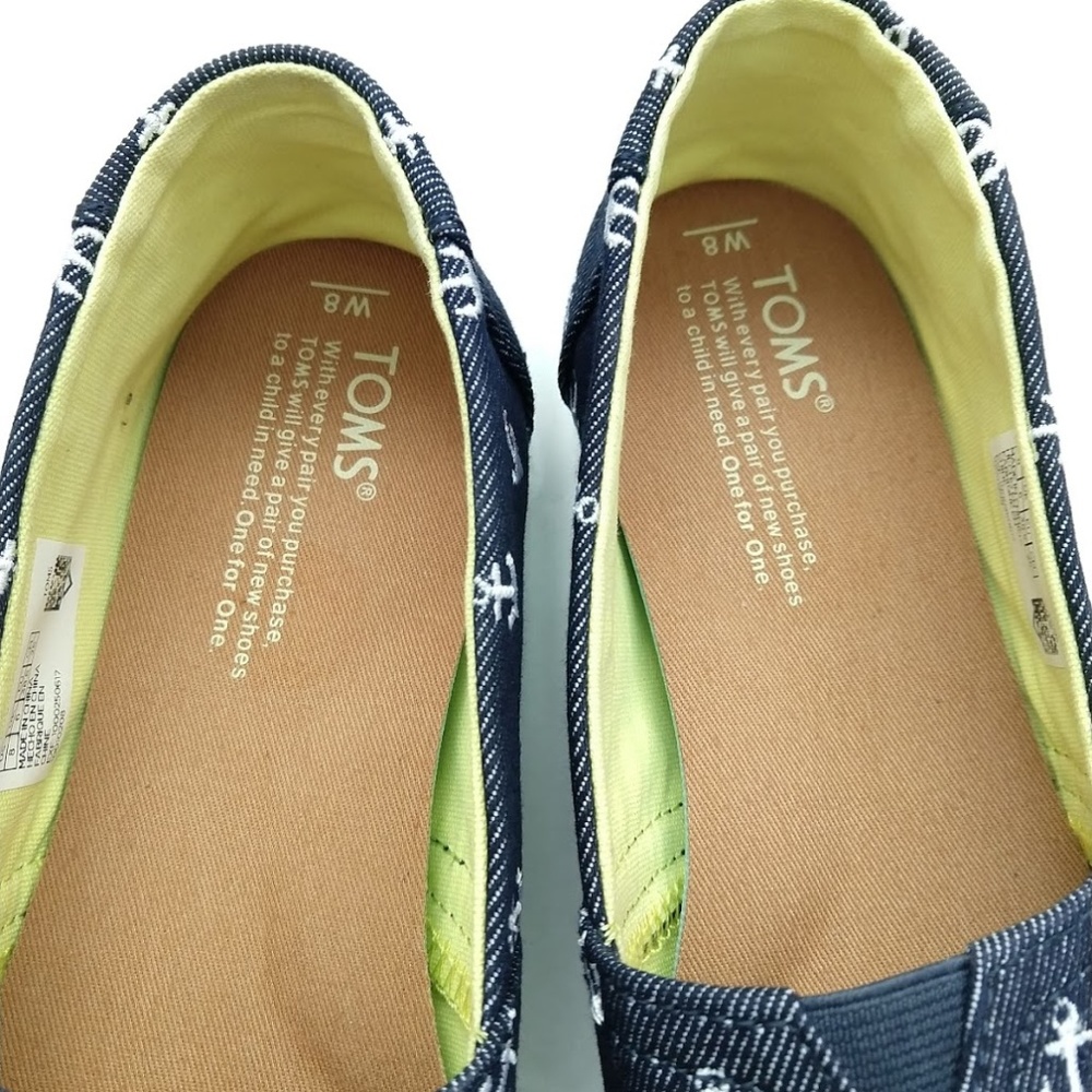 *SALE*Toms Classic Navy Anchors Embroidered Shoes. - Picture 3 of 4